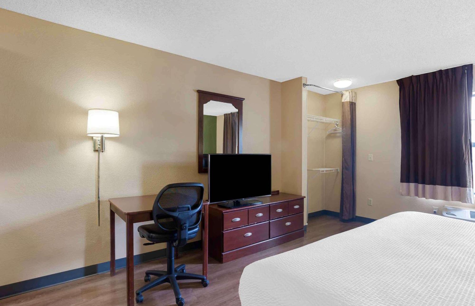 Extended Stay America Suites - Washington, Dc - Sterling Exterior photo